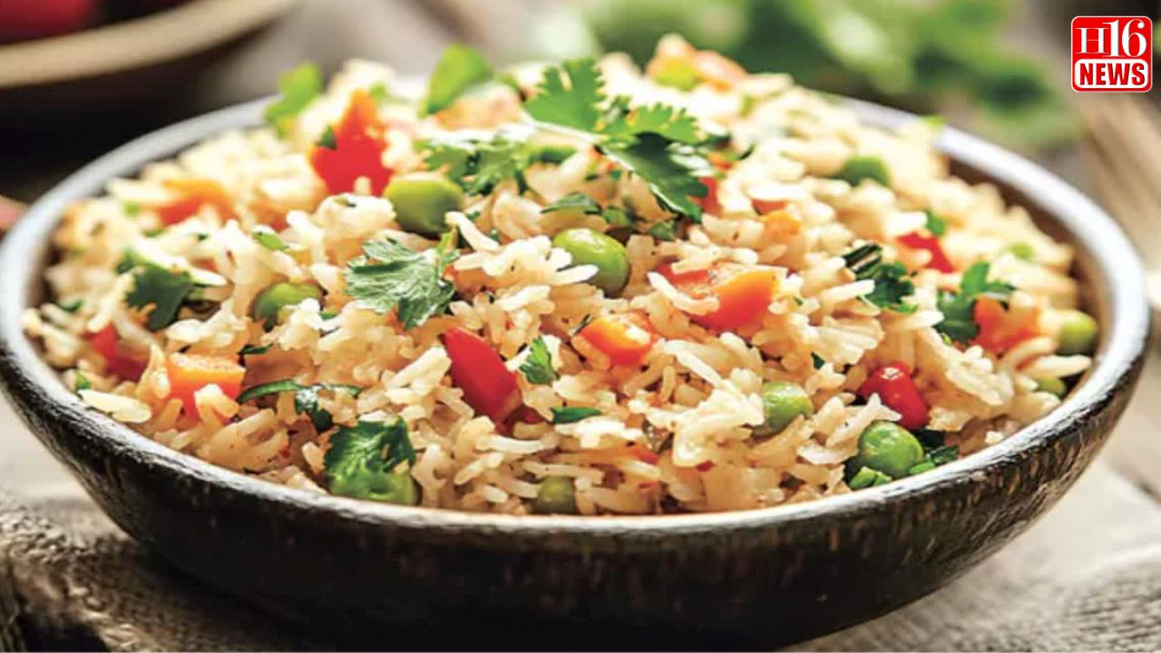 ಉಡುಪಿ ಶೈಲಿಯ ರುಚಿಕರವಾದ ವೆಜ್ ಪಲಾವ್ ತಯಾರಿಸೋದು ತುಂಬಾ ಸಿಂಪಲ್