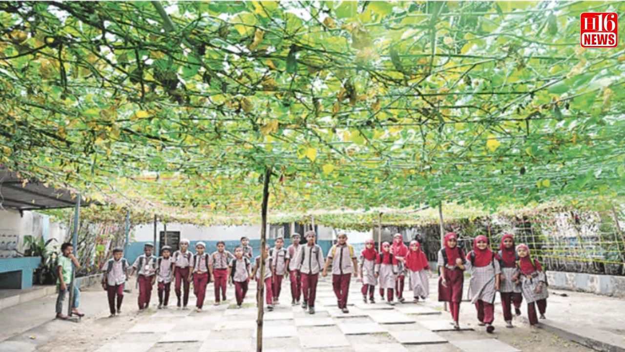 ಹಸಿರು ತೋಟದ ನಡುವೆ ಮಕ್ಕಳ ಕಲಿಕೆ