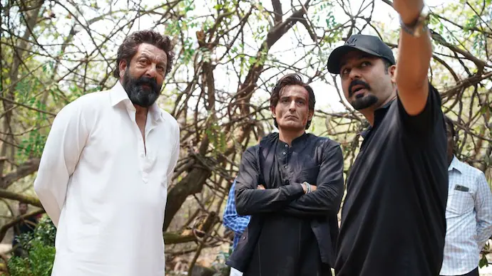 ಬೃಹನ್‌ಮುಂಬೈ ಮುನಿಸಿಪಲ್ ಕಾರ್ಪೊರೇಷನ್ ಆದಿತ್ಯ ಧಾರ್ ಸ್ಟುಡಿಯೋವನ್ನು ಕಪ್ಪುಪಟ್ಟಿಗೆ ಸೇರಿಸಿದ ನಂತರ ಧುರಂಧರ್ 2 ಅಪ್‌ಡೇಟ್ ಸಿನಿ ಅಸೋಸಿಯೇಷನ್ ​​ಹೊಣೆಗಾರಿಕೆಯನ್ನು ಹುಡುಕುತ್ತದೆ