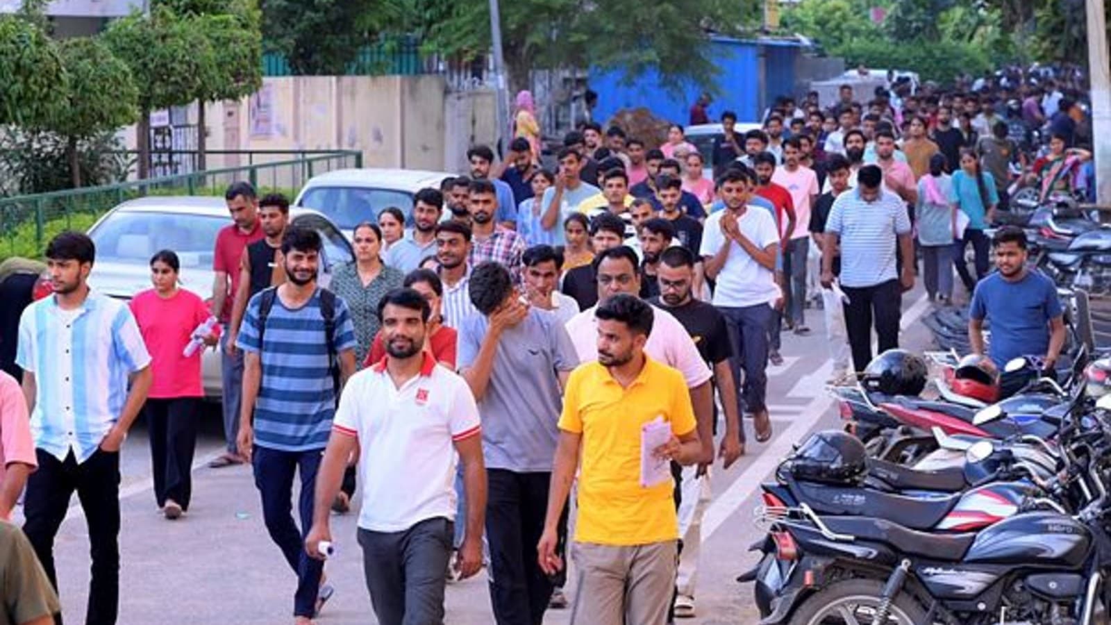 SBI ಕ್ಲರ್ಕ್ ಮೇನ್ಸ್ 2025 ಫಲಿತಾಂಶ ಬಿಡುಗಡೆ ದಿನಾಂಕ ಮತ್ತು ಸ್ಕೋರ್‌ಕಾರ್ಡ್ ಪರಿಶೀಲಿಸಲು ಹಂತ ಹಂತದ ಮಾರ್ಗದರ್ಶಿ