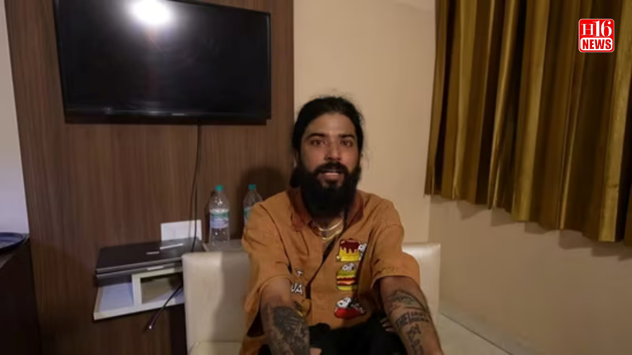 ಅಂತರ್ಜಾತಿ ವಿವಾಹವಾದ ನಂತರ ಪೋಷಕರ ಮೇಲೆ ಕಿರುಕುಳದ ಆರೋಪ ಹೊರಿಸಿ ಭಾವನಾತ್ಮಕ ವೀಡಿಯೊ ಹಂಚಿಕೊಂಡ ನಂತರ UK07 ರೈಡರ್ ಎಂದೂ ಕರೆಯಲ್ಪಡುವ ಅನುರಾಗ್ ದೋಭಾಲ್ ಮಾತನಾಡಿದ್ದಾರೆ.